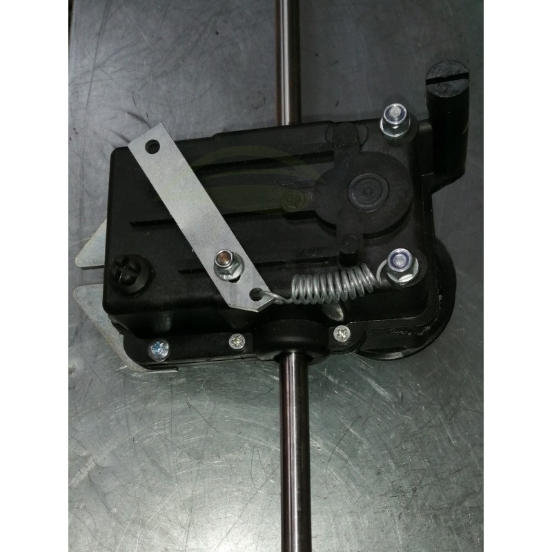 BOITIER TRANSMISSION DEBROUSSAILLEUSE DORI 2011175