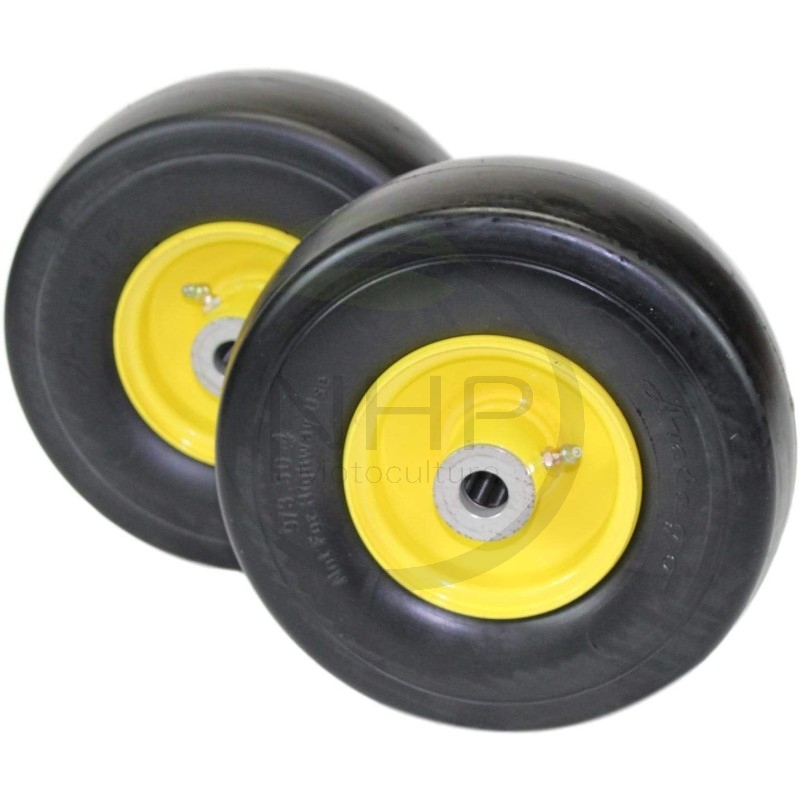Roue complète avec pneumatique (jante jaune) JOHN DEERE AM115510, AM121814